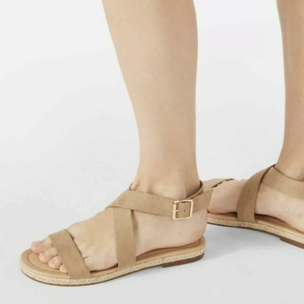 Delilah Espadrille Flat Sandal, Size 9, New in Box